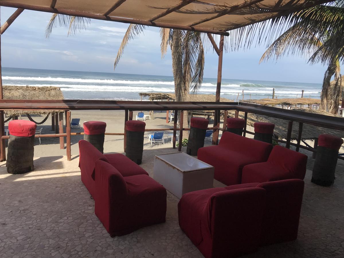 Casa De Las Olas Surf & Beach Club Hotell Acapulco Exteriör bild